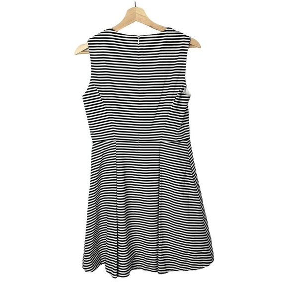 Kate Spade Saturday Black & White Stripe Let Loose Fit & Flare Dress 4 - Picture 3 of 7